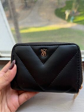 Victoria’s Secret Black V-Quilt Zip Around Wallet Gold Hardware